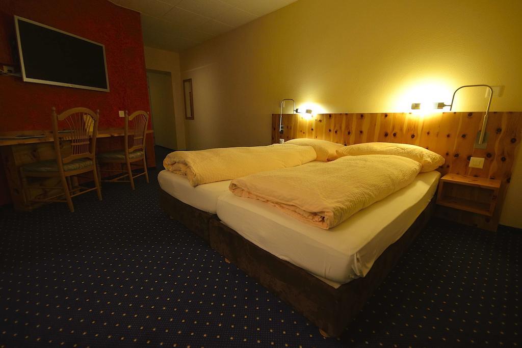 Ambiente Hotel Freieck Кур Екстер'єр фото